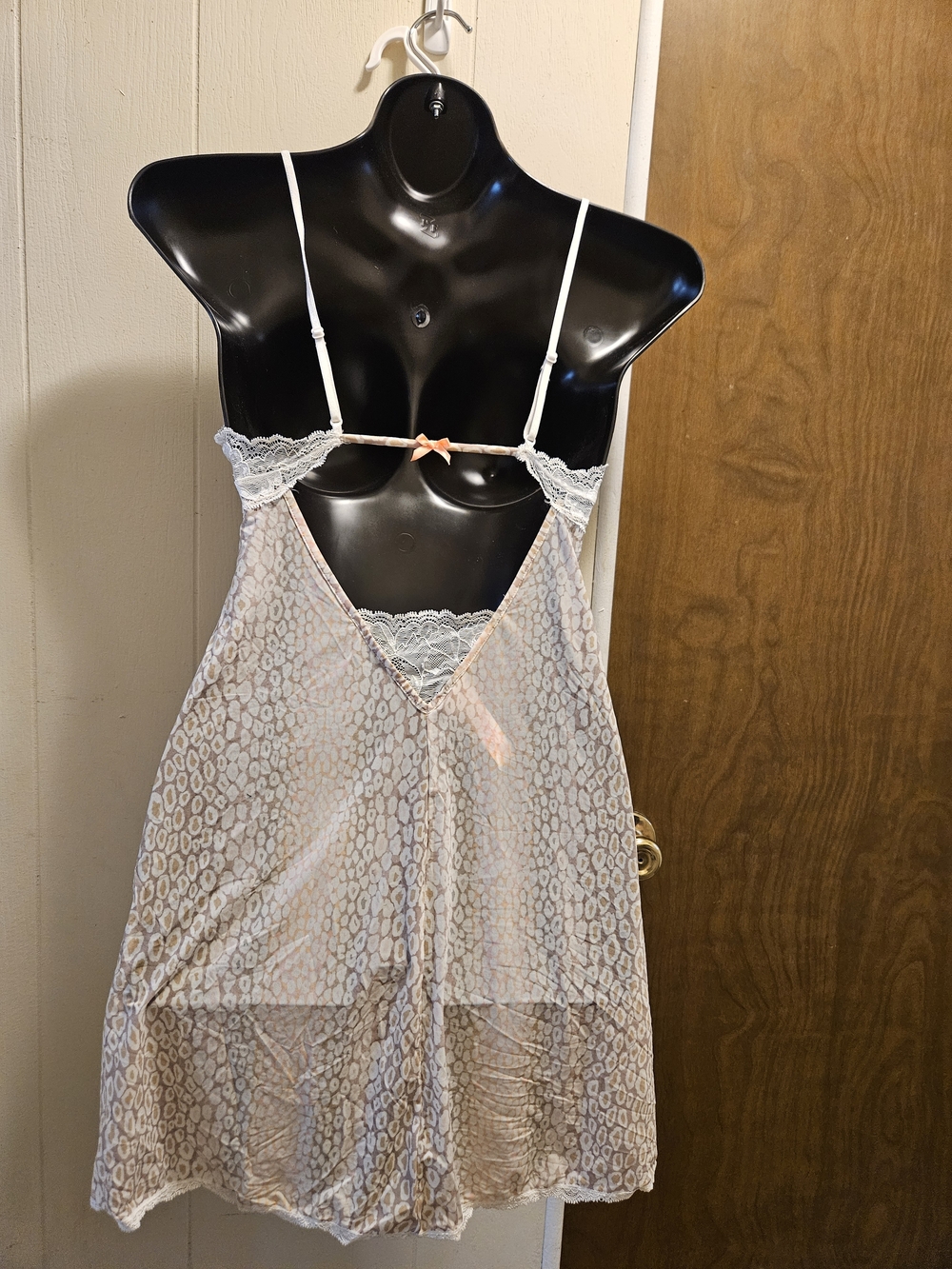Victoria's Secret White Lace & Sheer Chemise with Orange Accents - Picture 2 of 3